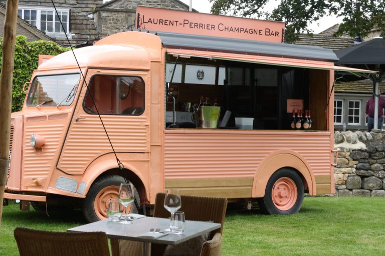 Devonshire Arms pop-up champagne bar