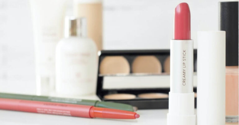 Healthy beauty products 1140x600px
