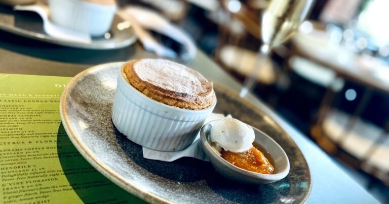 BRASSERIE BLANC SOUFFLE CHAMPAGNE