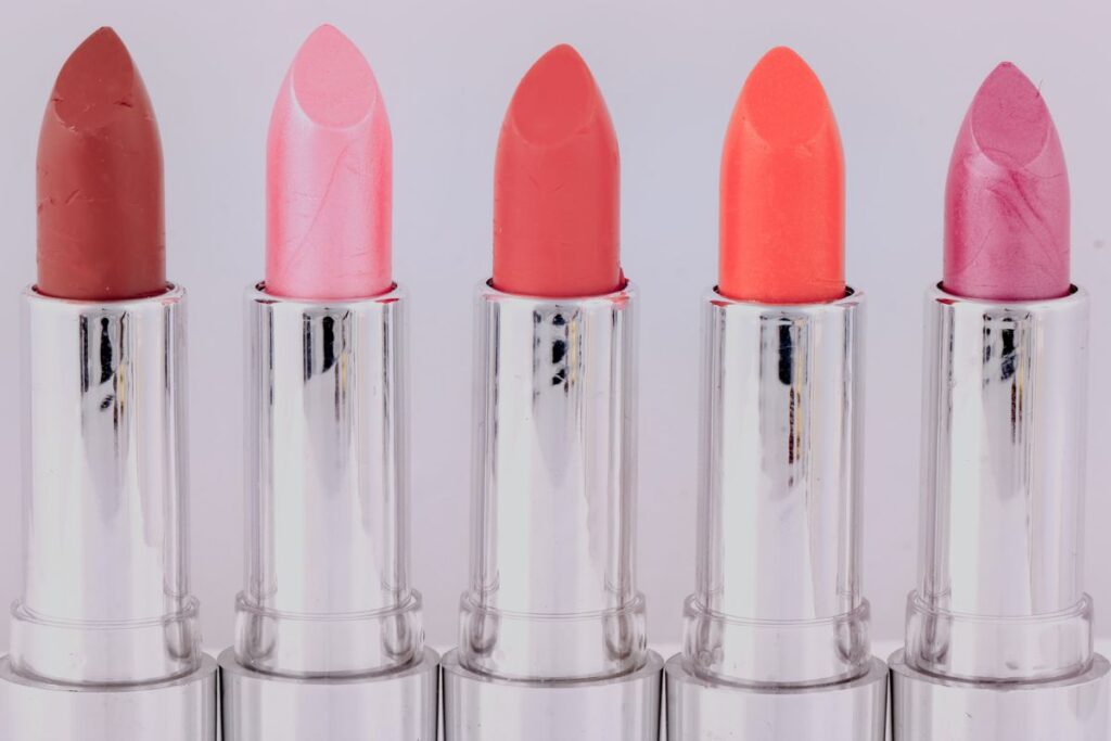 makeup LIPSTICK