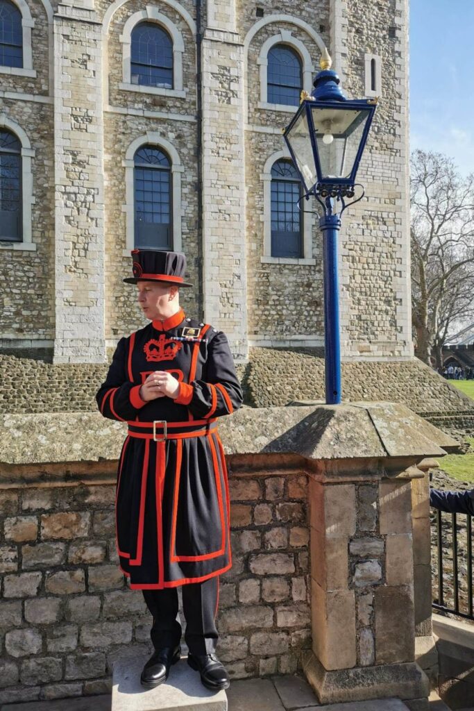 Yeoman Warder Tam