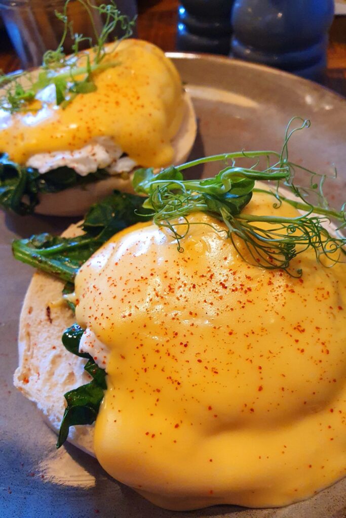 breakfast Eggs Florentine