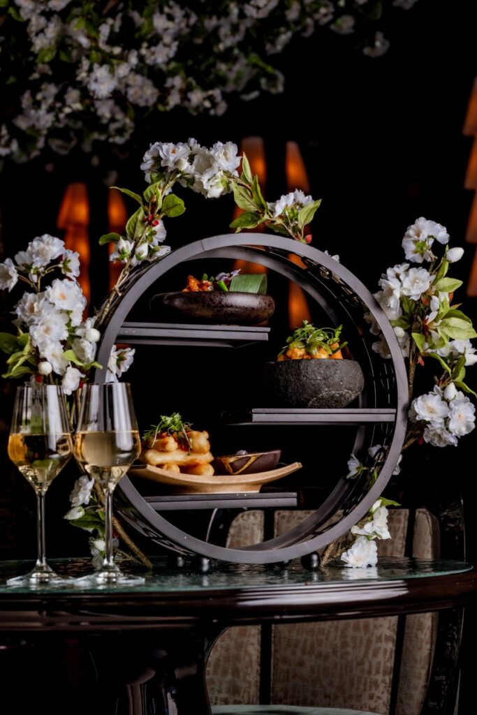 graduation Moon Stand