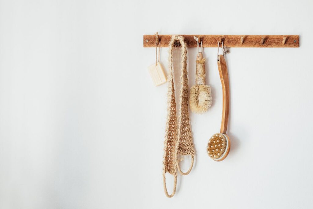 bathroom accessories