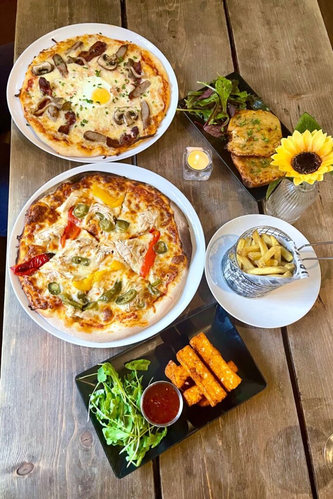 pizza The Courtyard