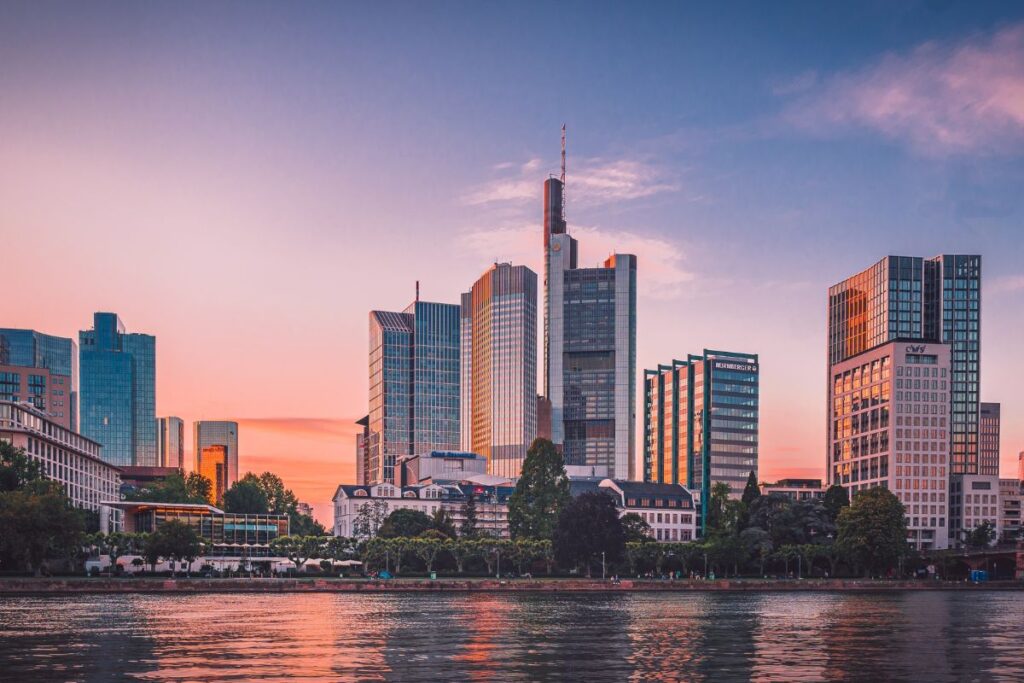 solo travellers guide Frankfurt