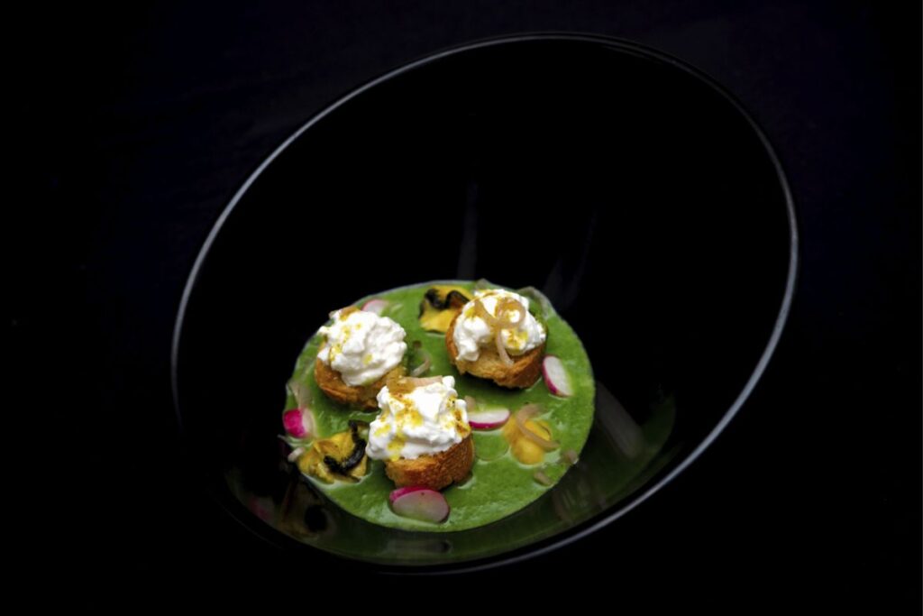 unique dining experience Dans Le Noir