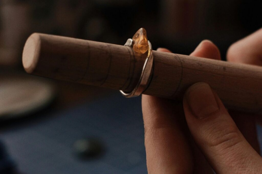 engagement ring etiquette