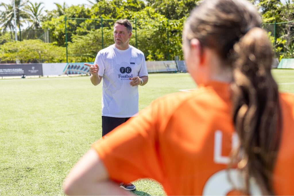 Siyam World Football Escapes