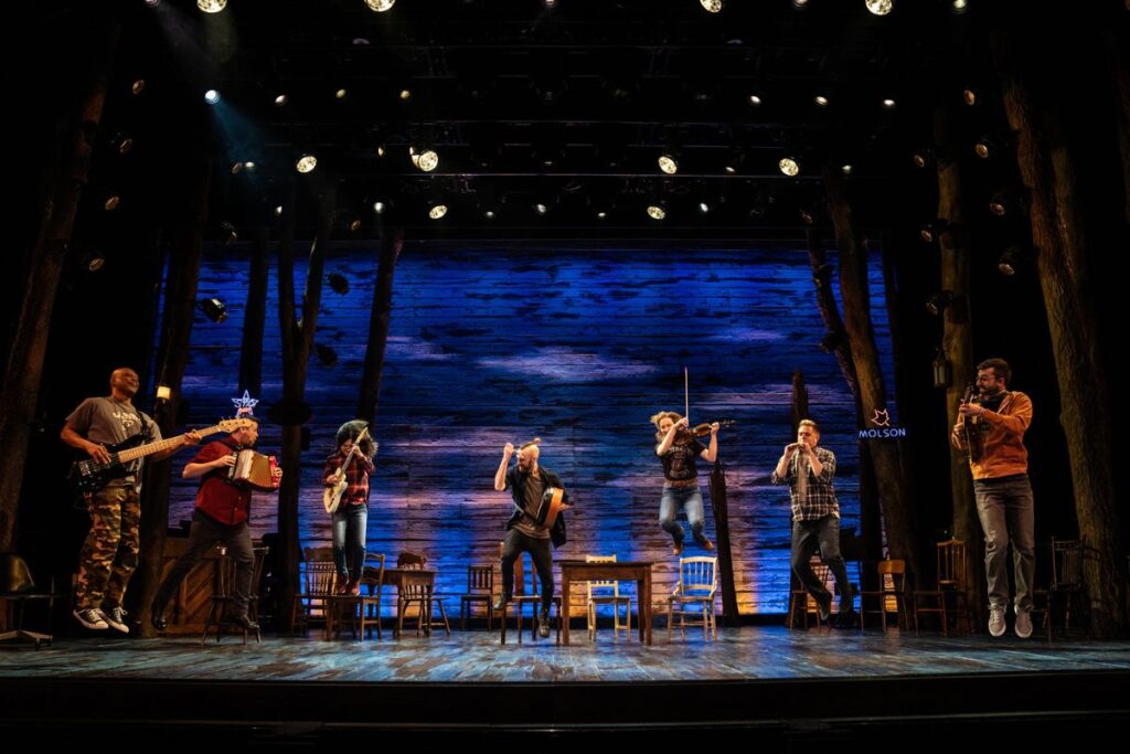 Come From Away 9/11 Leeds Grand Theatre