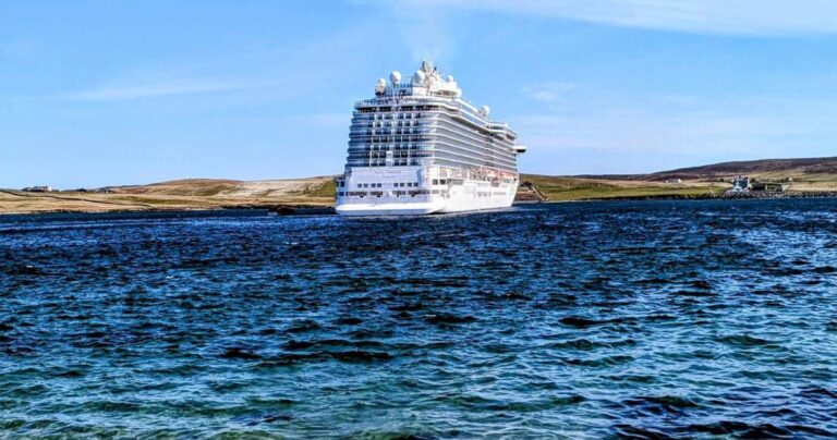 Regal Princess in Lerwick