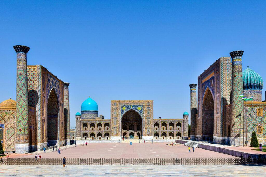solo travel Uzbekistan