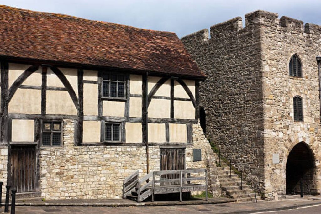The White Star Tavern Southampton