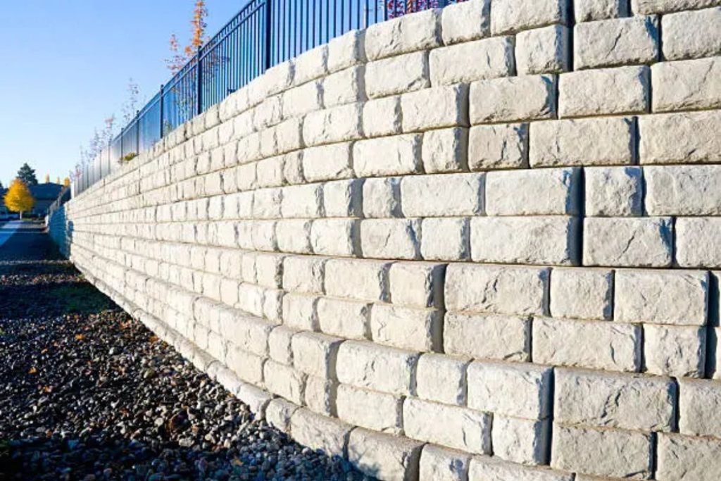 retaining wall installation