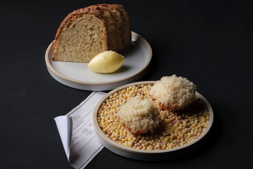 Murder on the Midnight Express at Six by Nico