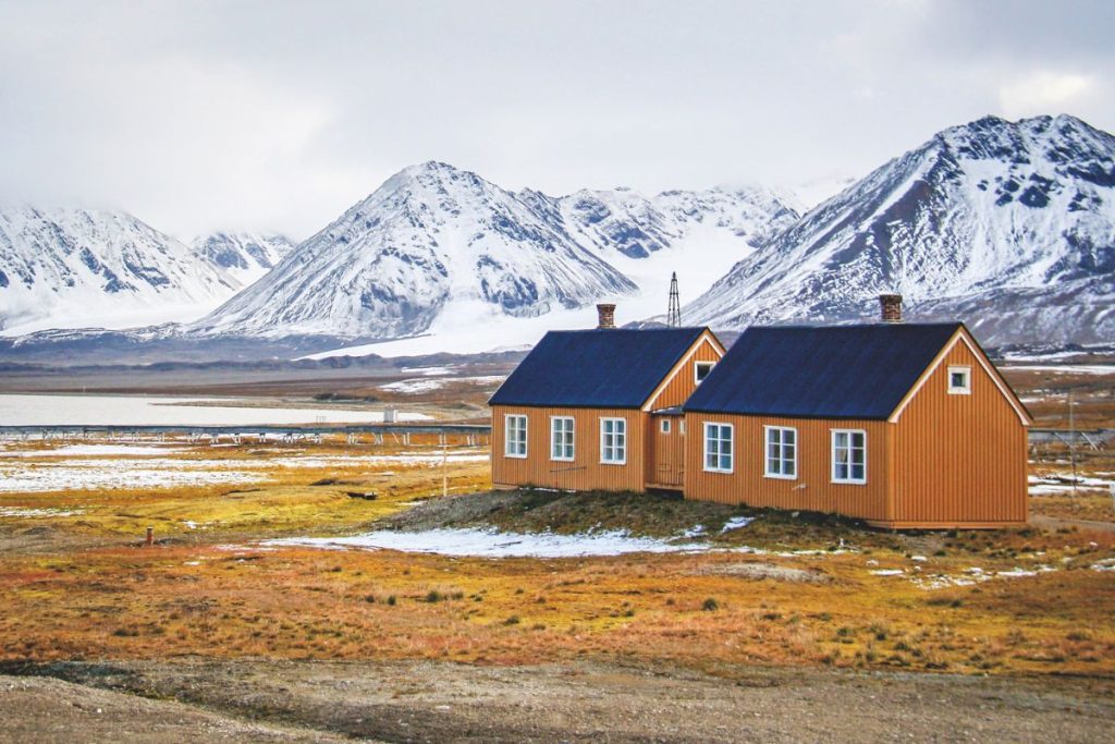 Ocean and yacht cruises with Riviera Travel