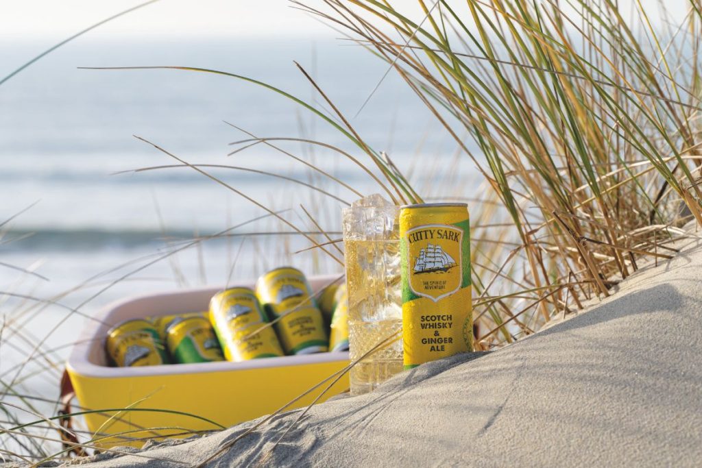Cutty Sark RTD cans on the beach