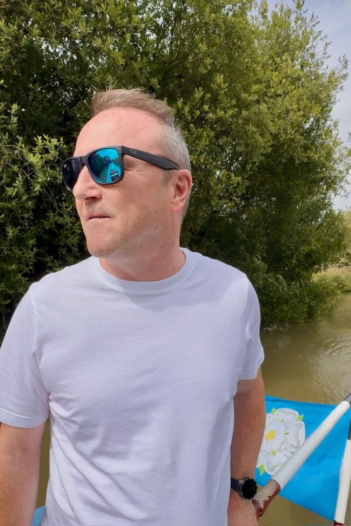 narrowboat canal holiday