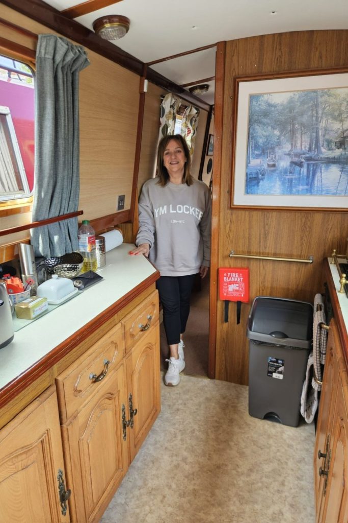 narrowboat canal holiday