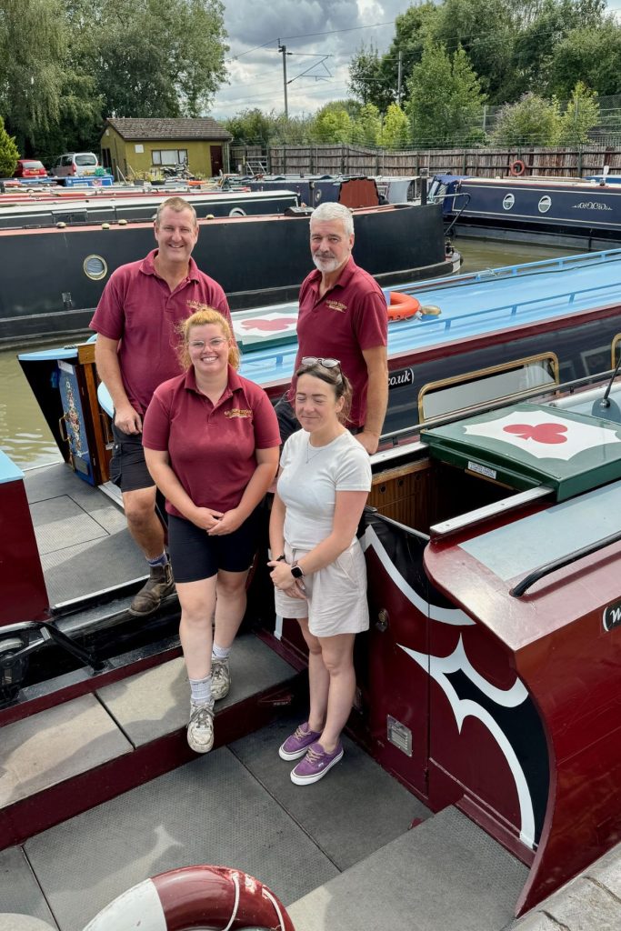 narrowboat canal holiday