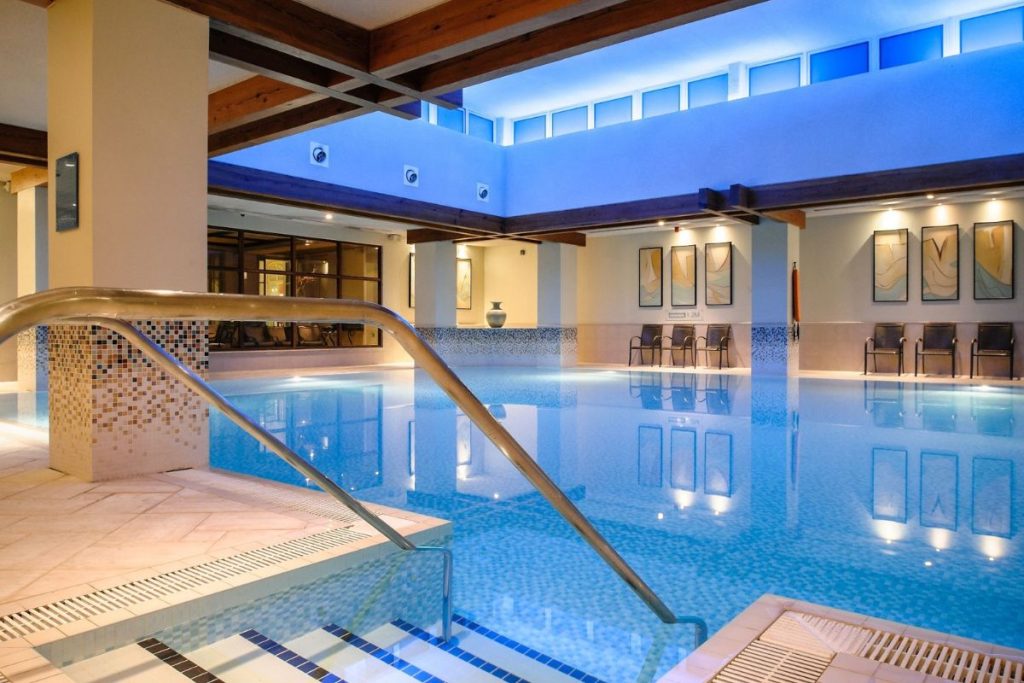 Swimming Pool at Thorpe Park