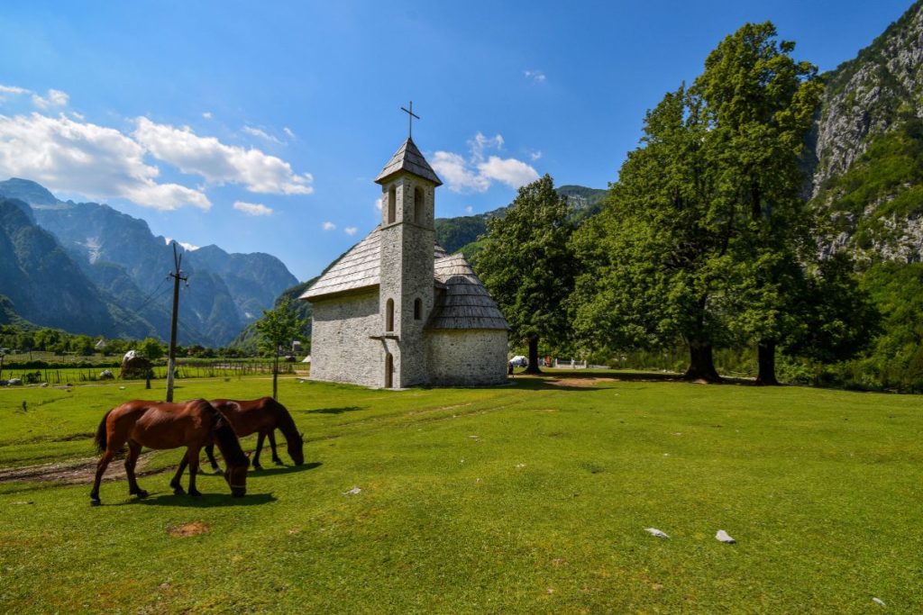 One Traveller solo tours for 2026