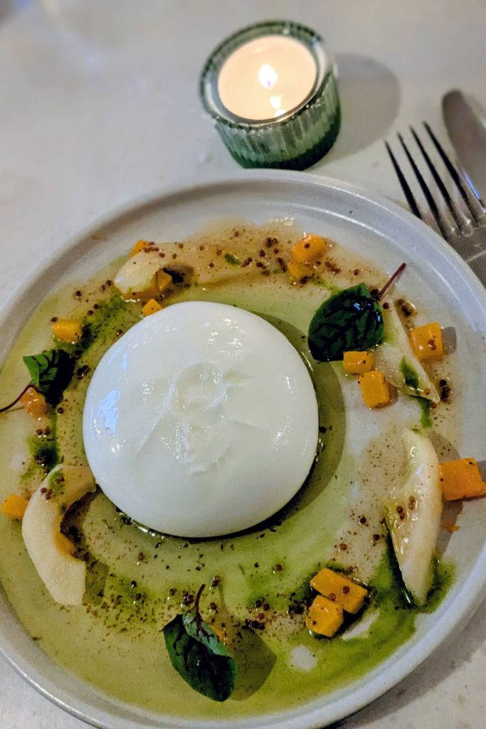Starter of Burrata with pears