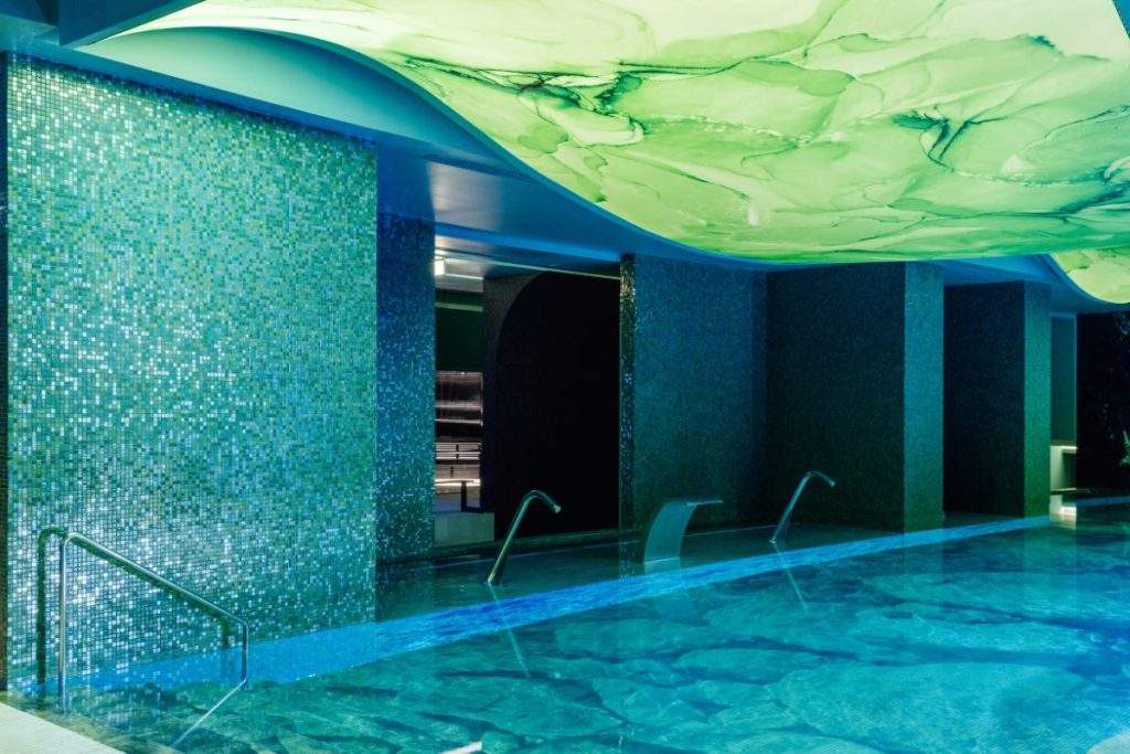 Savoy Signature Madeira