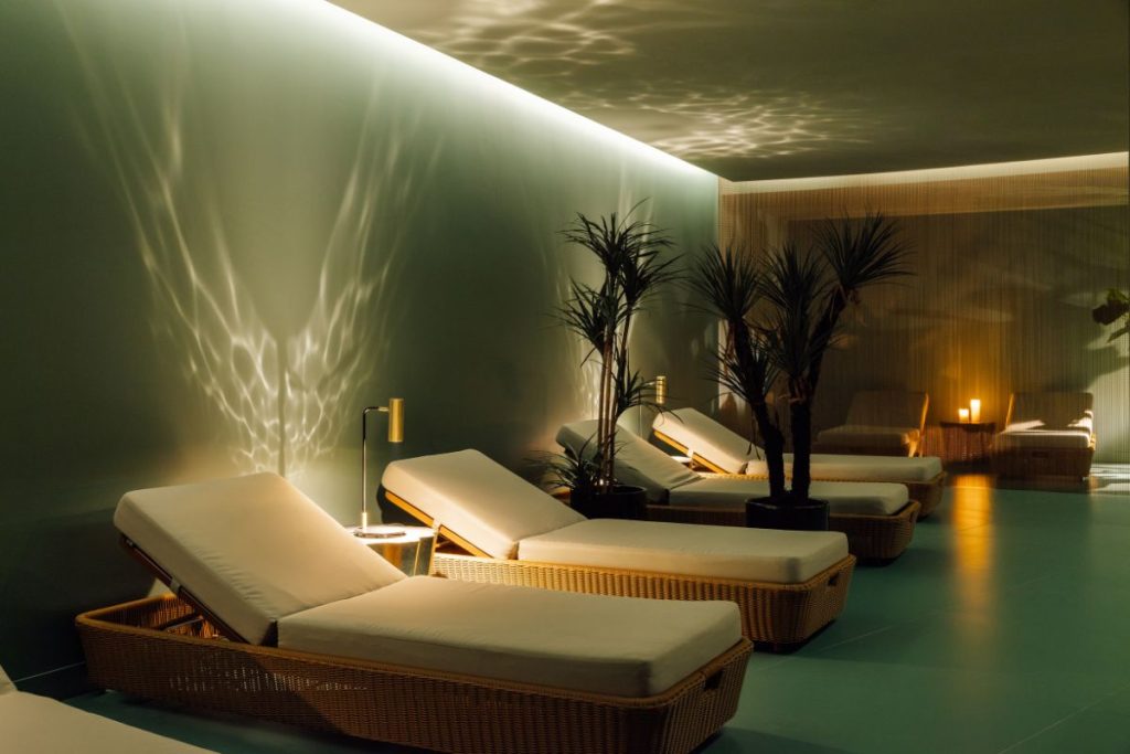 Savoy Signature Madeira