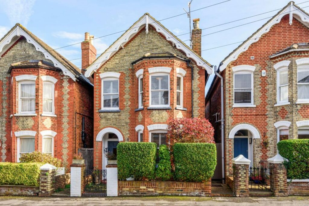 estate agents in the Wirral