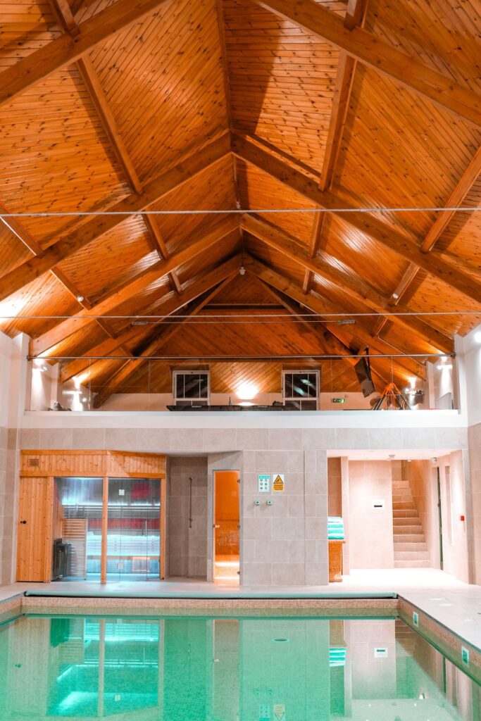 The swimming pool and jacuzzi