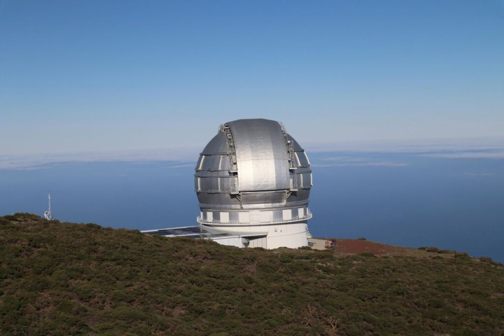 
travel space bucket list
