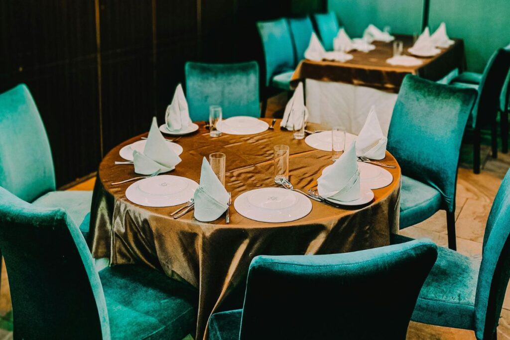 banquet seating for your big day
