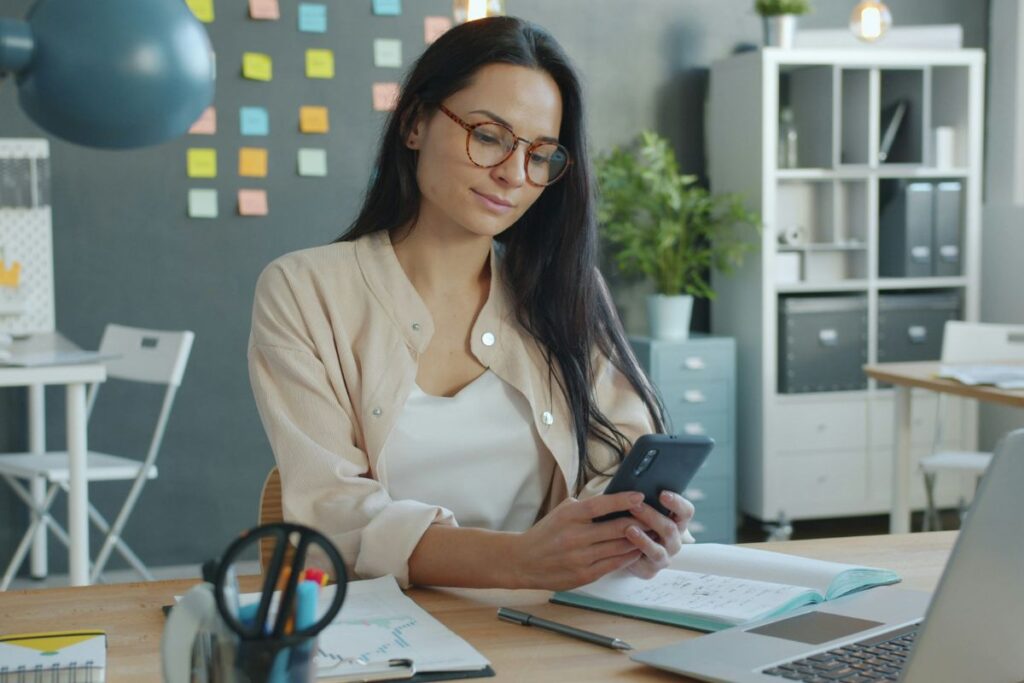 smart communication in business