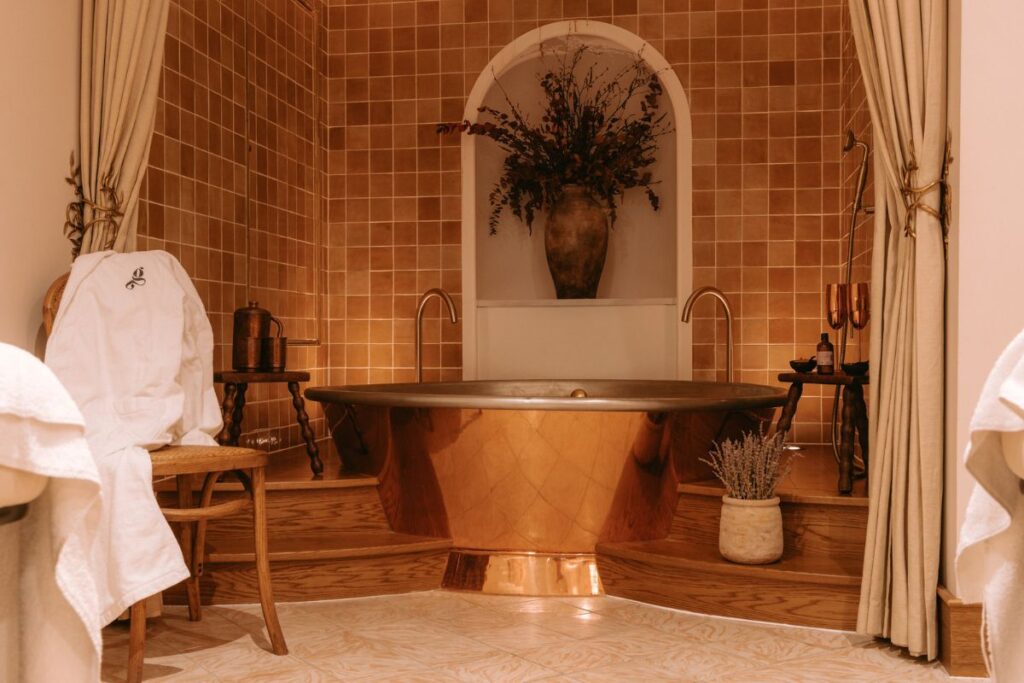 GuestHouse Hotels