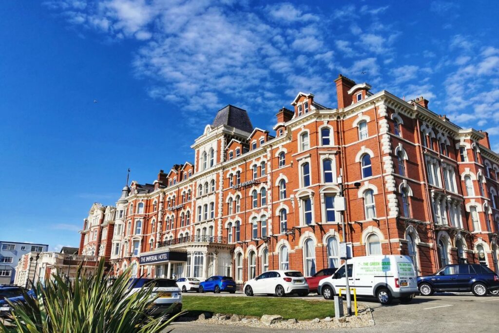 The Imperial Hotel Blackpool - Beside the Seaside