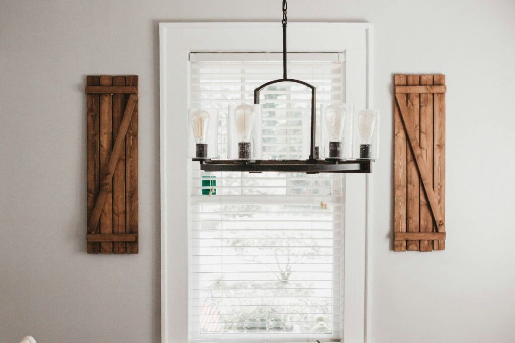 farmhouse chandeliers