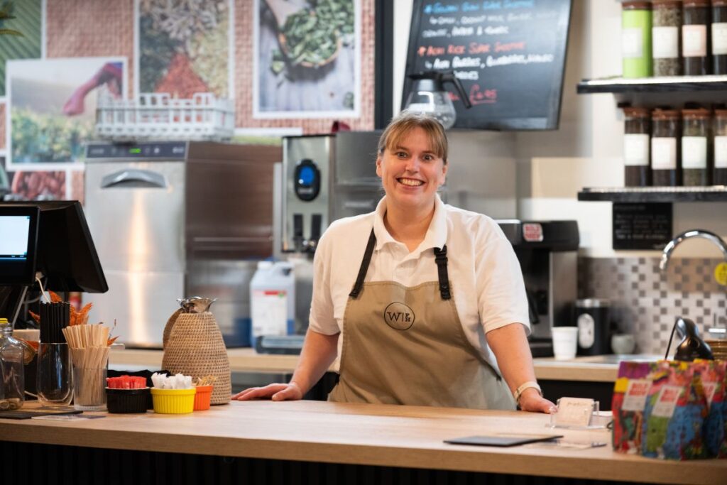 Food Hall Seamer