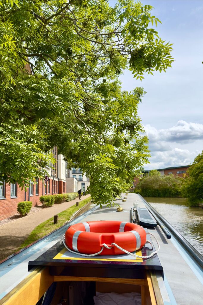 narrowboat holiday