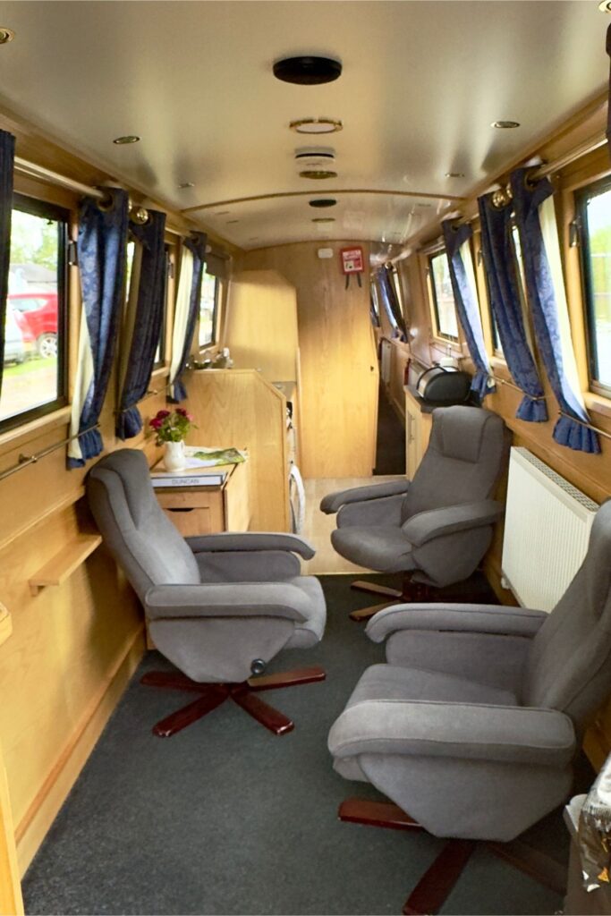 narrowboat holiday