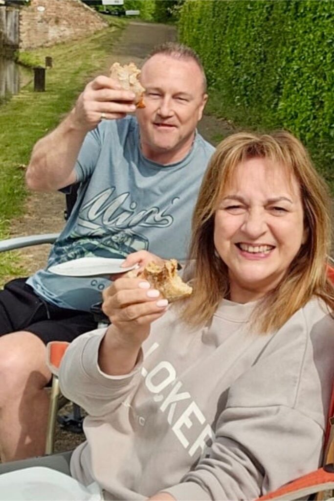 narrowboat holiday