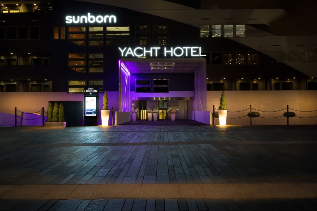 The entrance to Sunborn Yacht Hotel