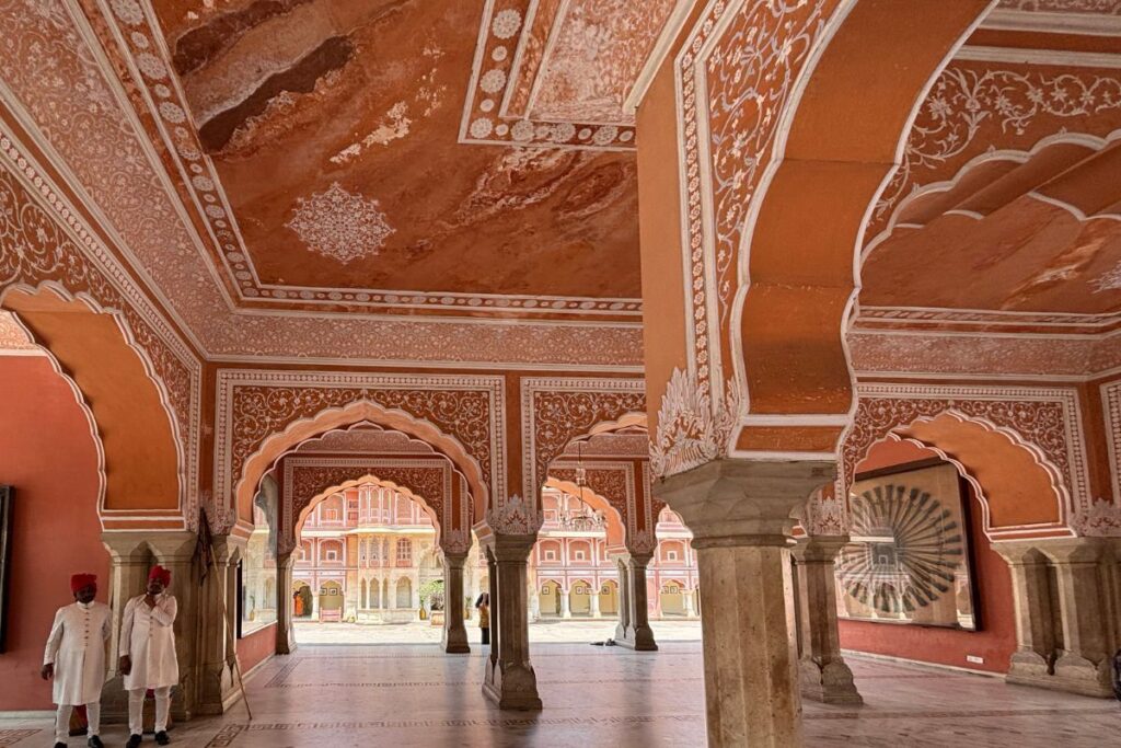 river cruise in India
