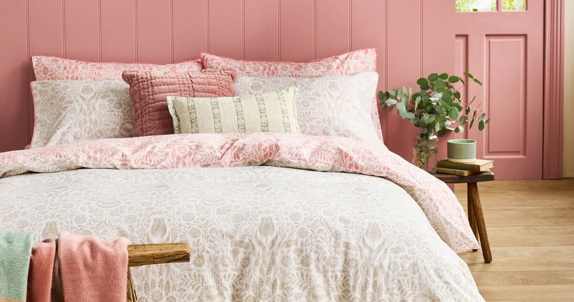 Summer Bedding image