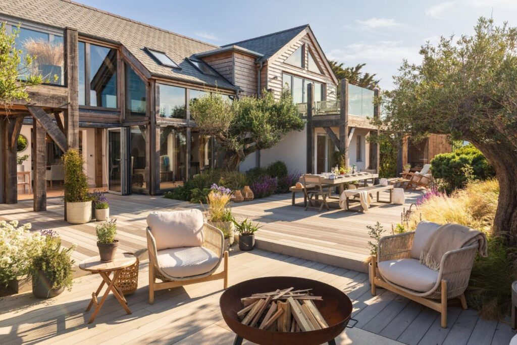 holiday homes with Perfect Stays