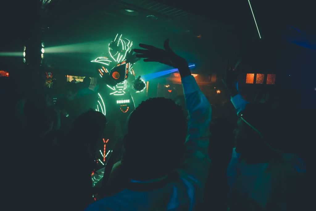 nightlife experiences