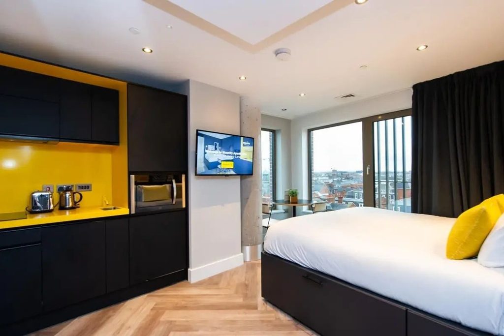 aparthotel