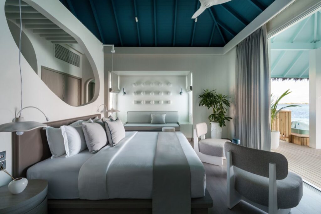 overwater villas at Sun Siyam Vilu Reef