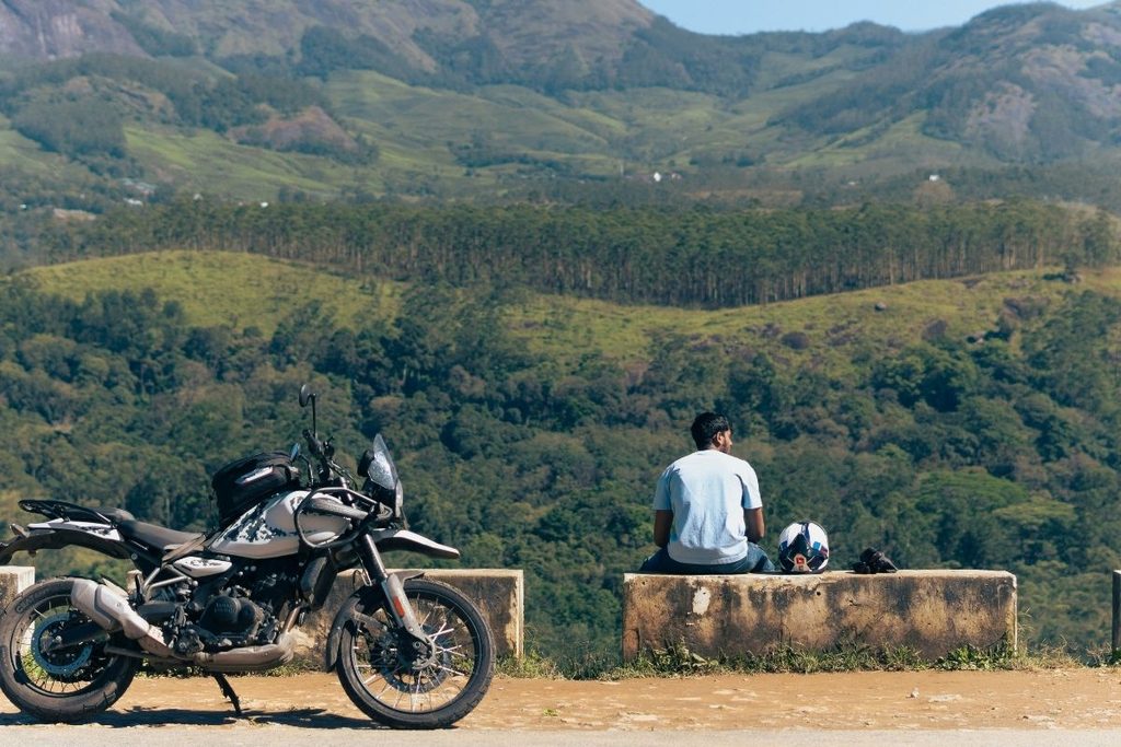 solo motorbike travel