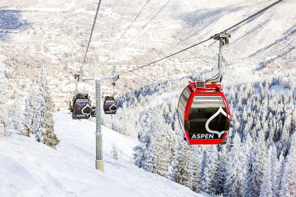skiing in Colorado
